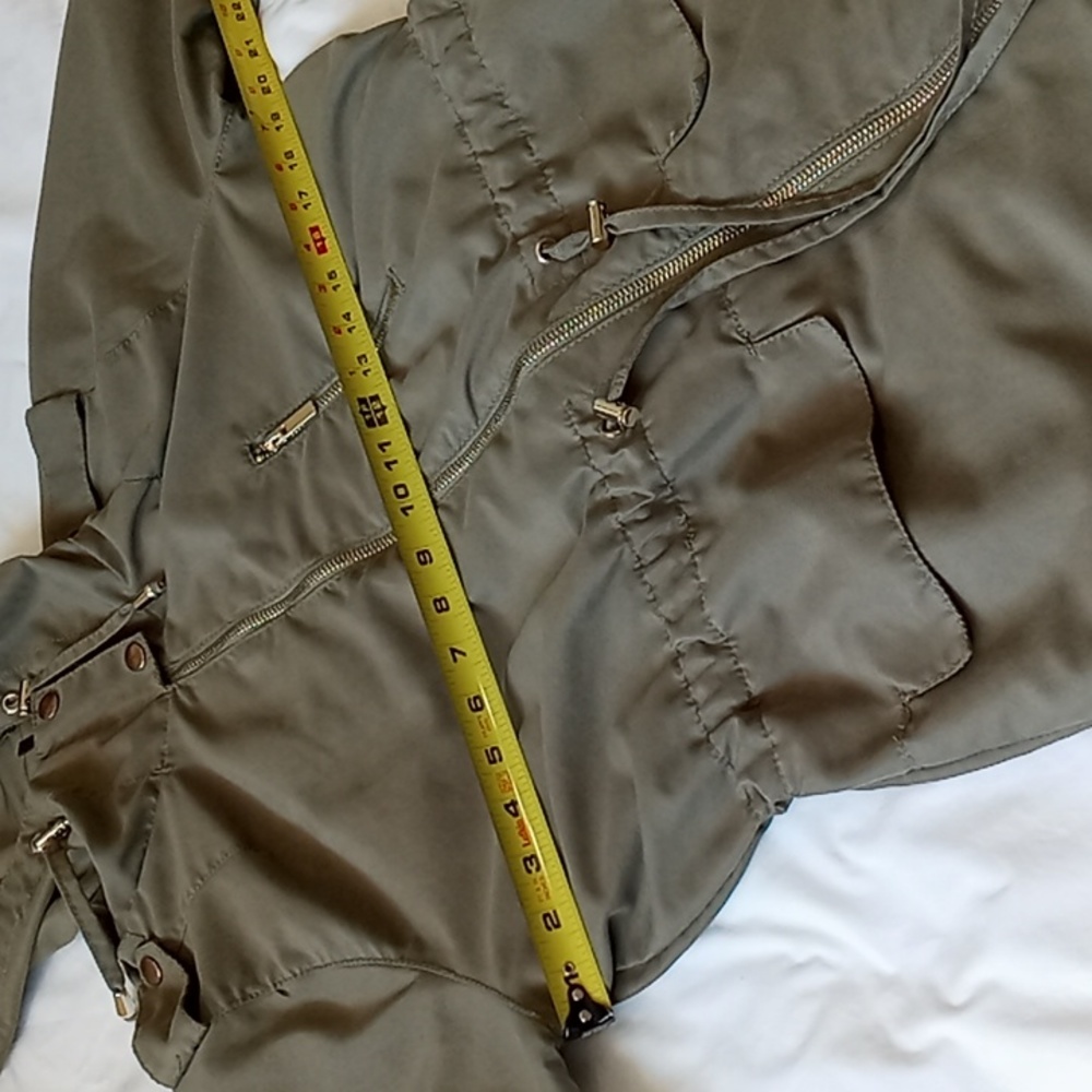 Revamped Olive Green Lightweight Cargo Jacket - Picture 6 of 9